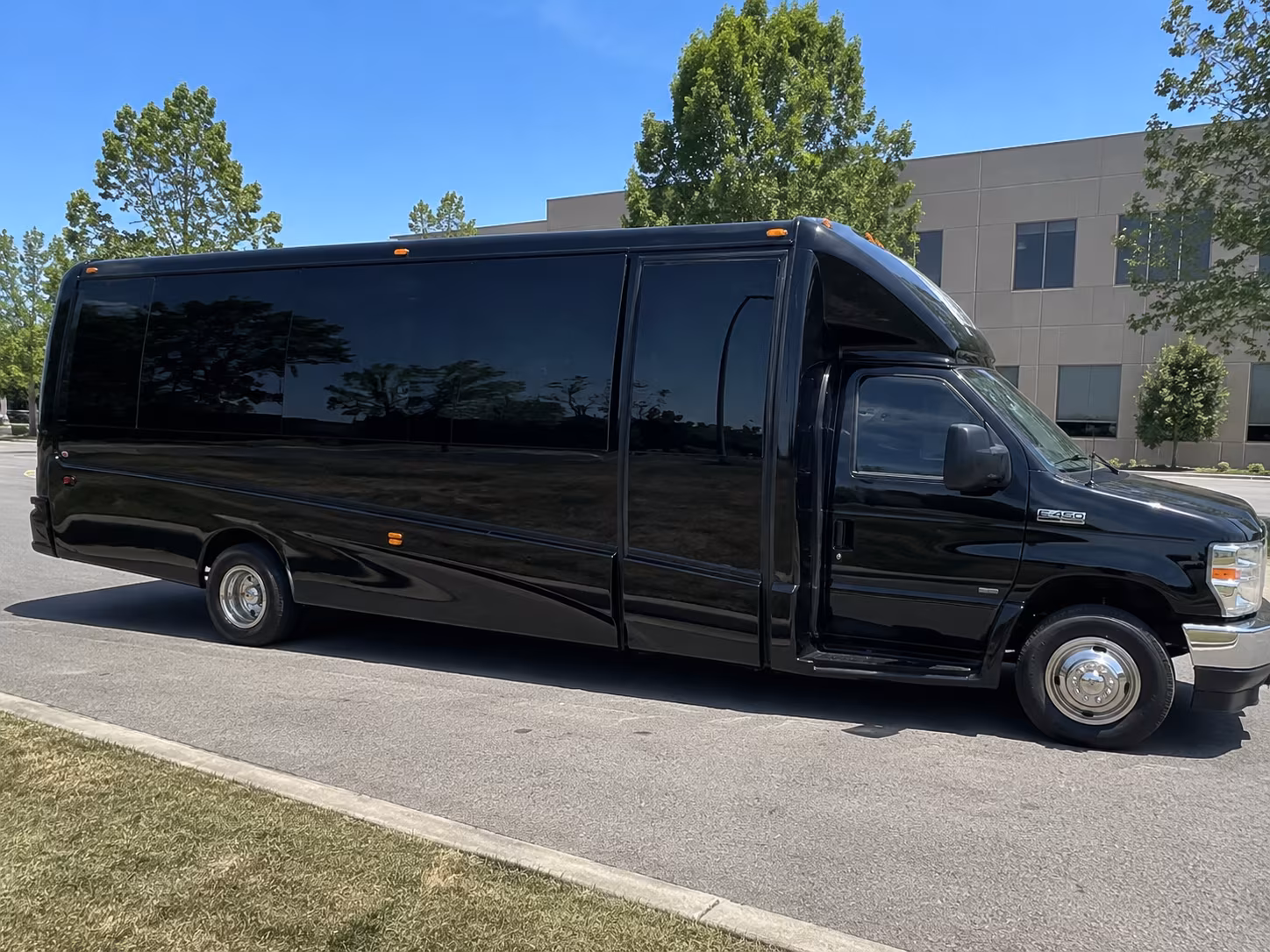 Caldwell Birthday, Sweet 16, & Quinceañera Party Bus Rentals