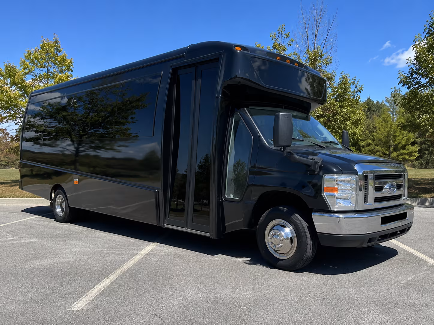 Meridian Airport Shuttle & Transportation party bus exterior