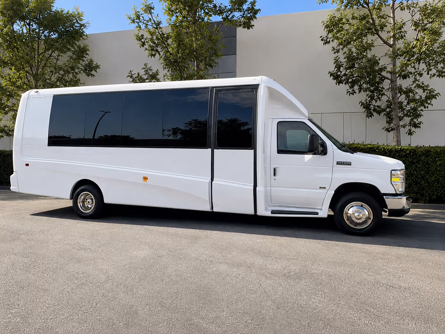 Meridian Airport Shuttle & Transportation party bus exterior