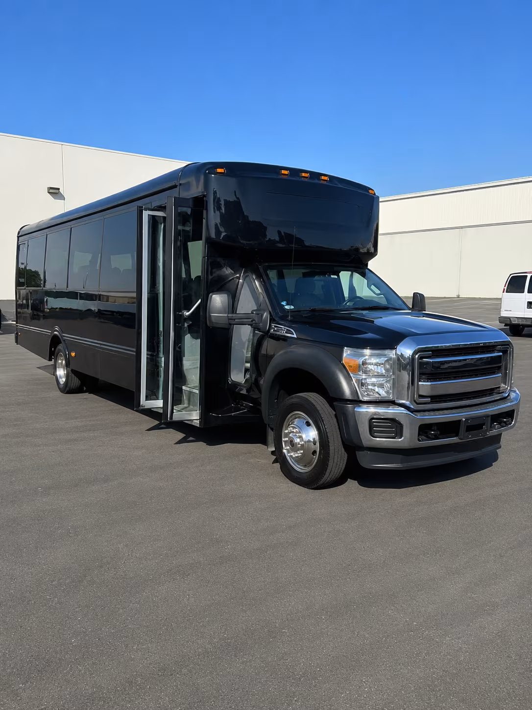 Salt Lake City Birthday, Sweet 16, & Quinceañera Party Bus Rentals