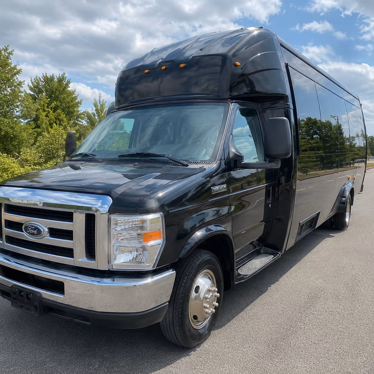 Salt Lake City Homecoming & Prom Party Bus Rentals