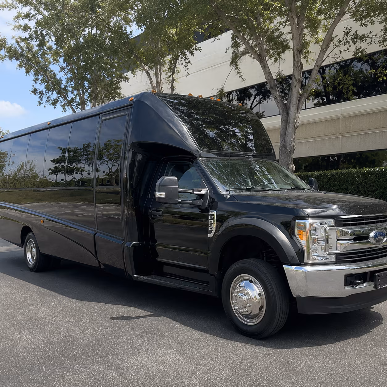Twin Falls Birthday, Sweet 16, & Quinceañera Party Bus Rentals